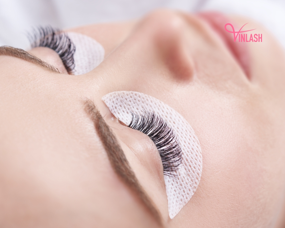 how-working-with-vin-lash-business-can-boost-sales-of-false-lashes.html-2