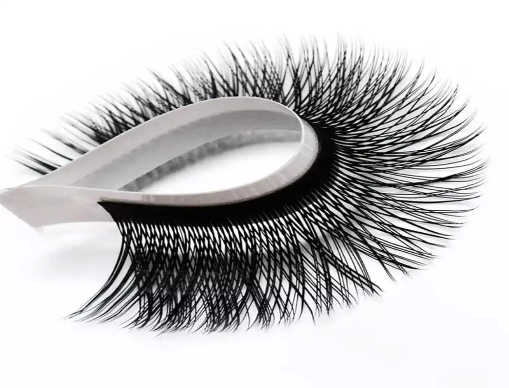 the-top-5-reasons-why-you-should-get-yy-eyelash-extensions-4